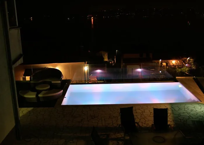 ヴィラ Liams Mansion コペル